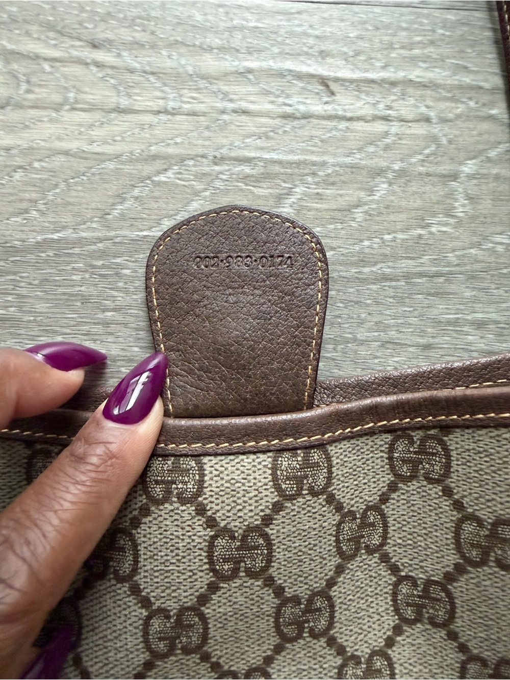 Vintage Gucci Brown GG Canvas Tote with Green and Red Web Stripe - Picture 4 of 10